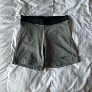 Final sale! Nike Spandex